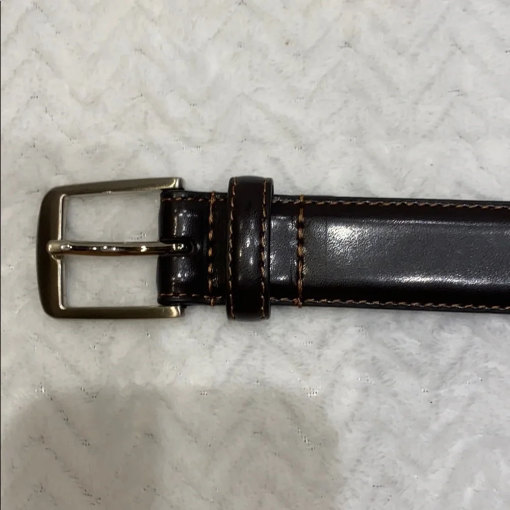 Leather belt very nice